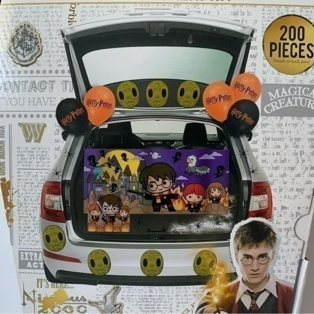 NIB. WB Harry Potter Trunk or Treat